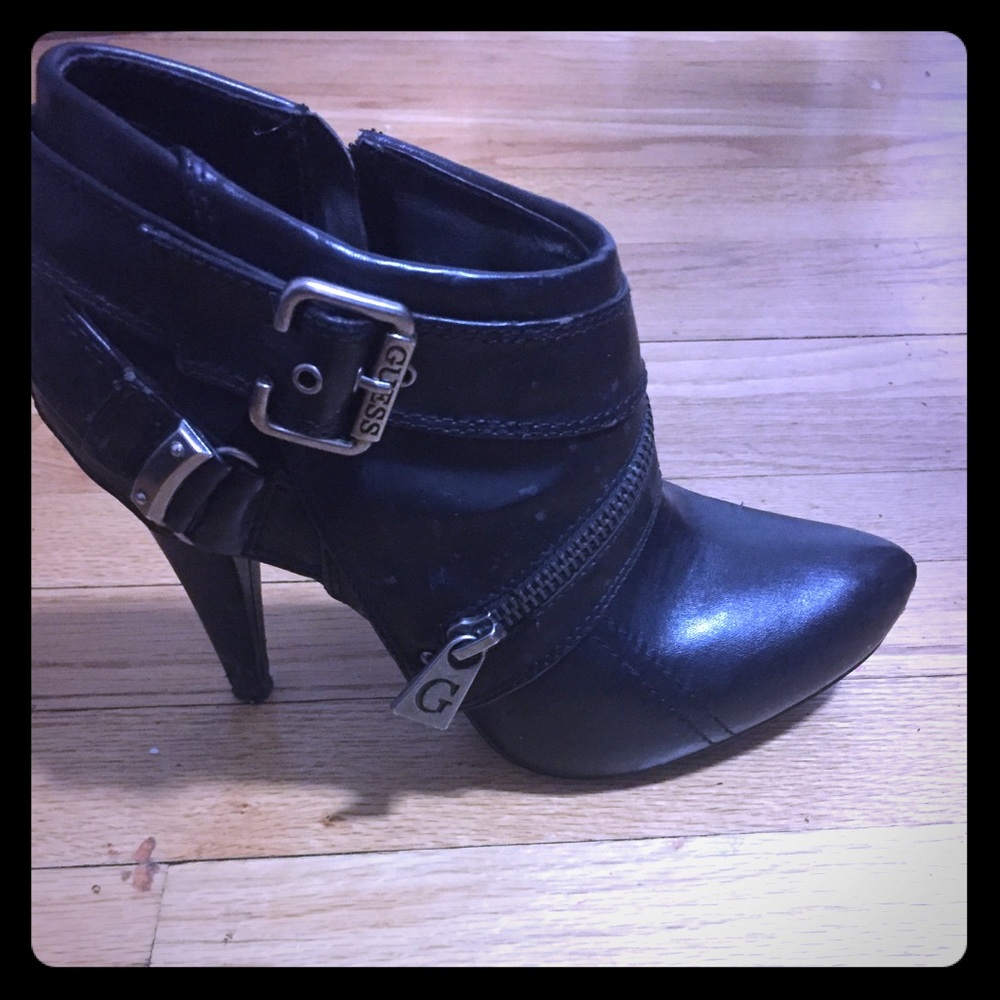 Guess black booties